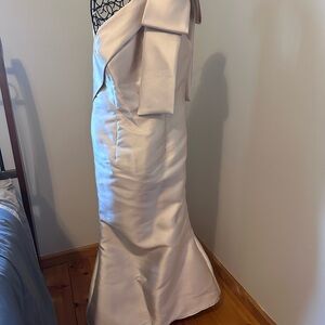 Bari Jay Elegant Cream / Champagne Gown